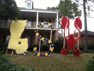 2011 Homecoming Decorations Phi Psi and KKG Homecoming Decorations